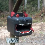 devil-mailbox